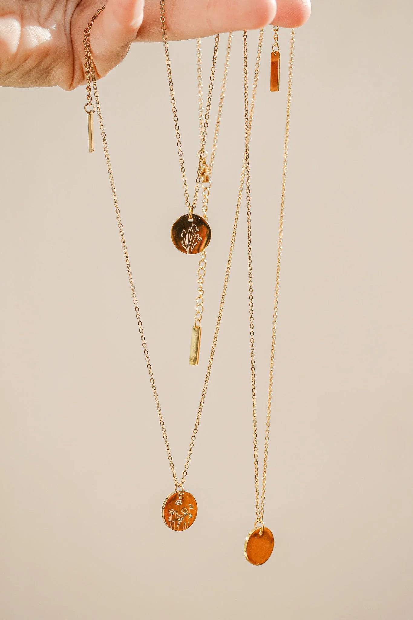 Birth Flower Pendant Necklace